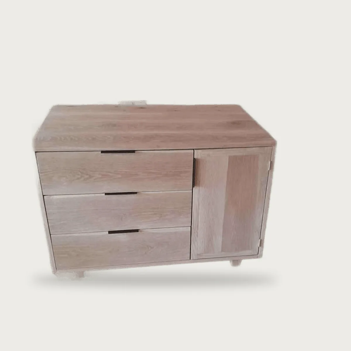 Oak chest of drawers, with dimensions
