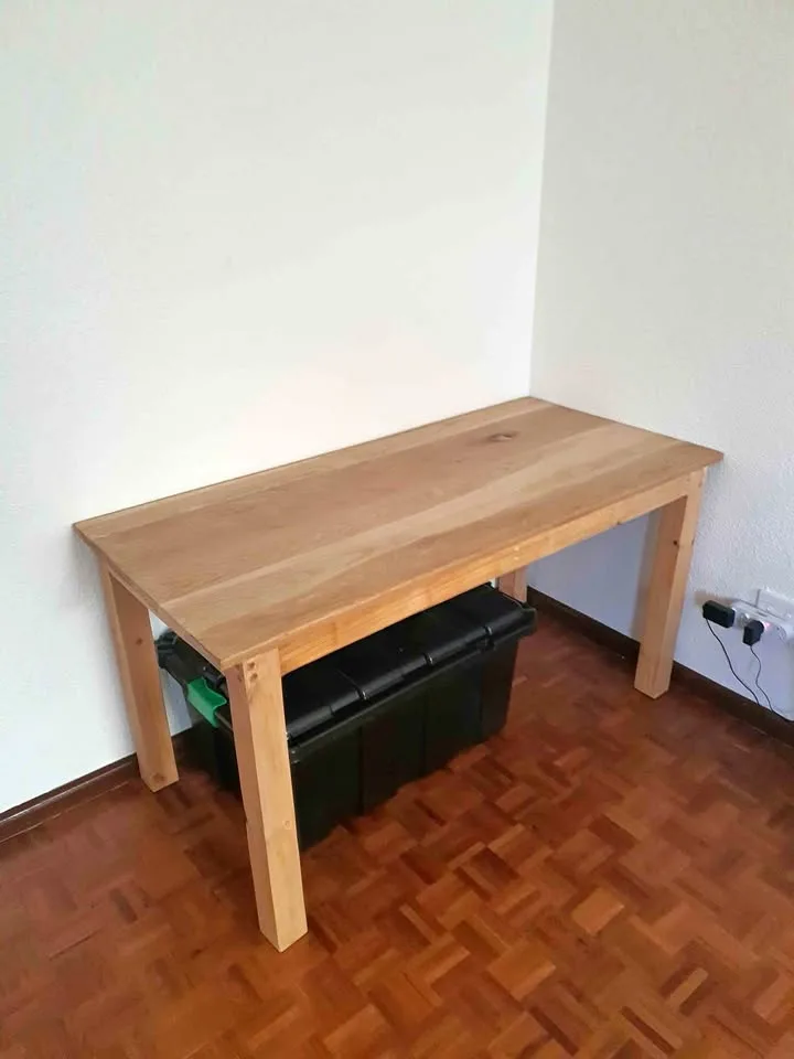 Oak dining table, pine legs, photo 1