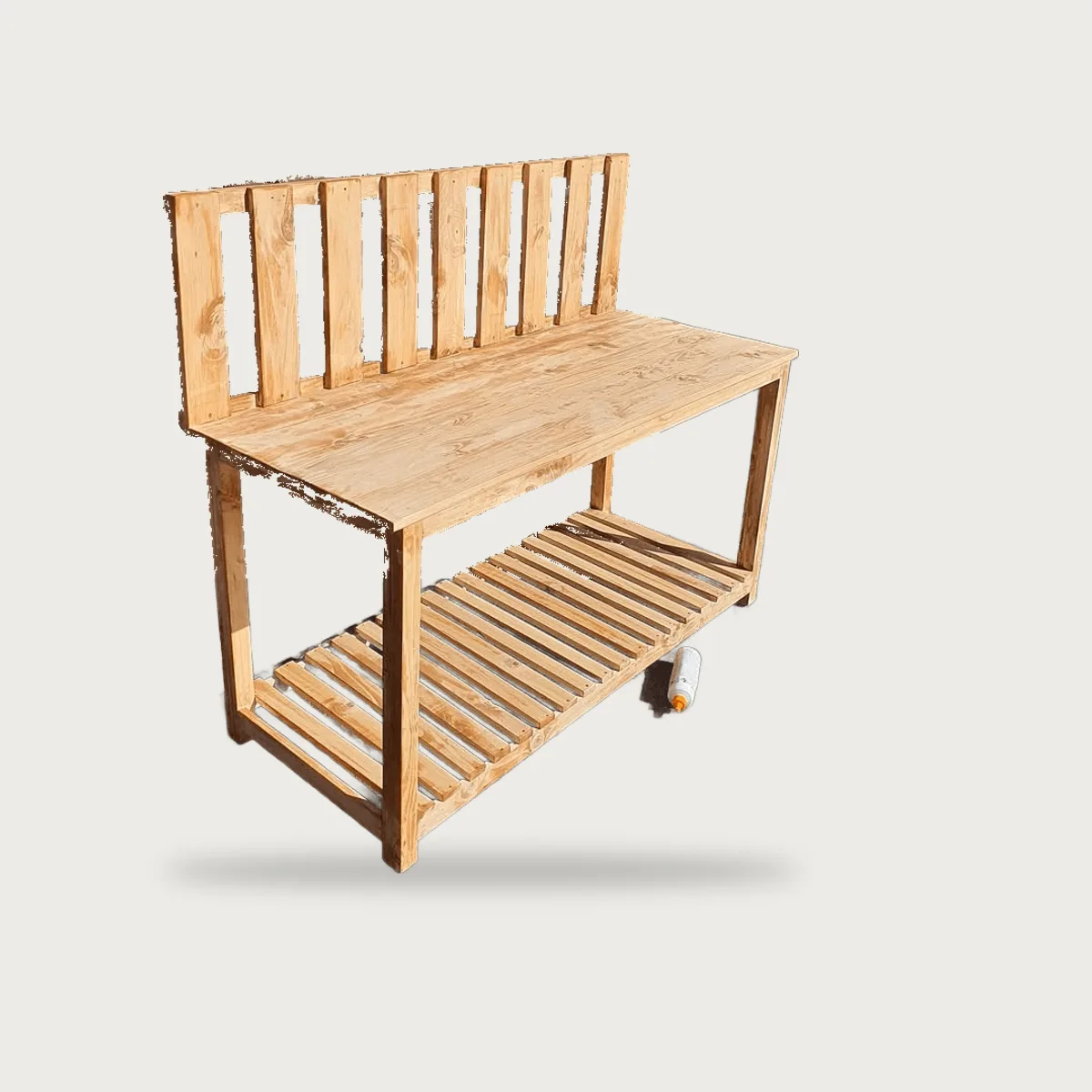 Outdoor table, with dimensions
